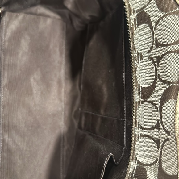 Coach Purse - Picture 7 of 8